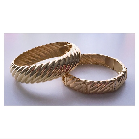 Nordstrom Jewelry - Nordstrom Bangle Set Gold Tone Open Hinge